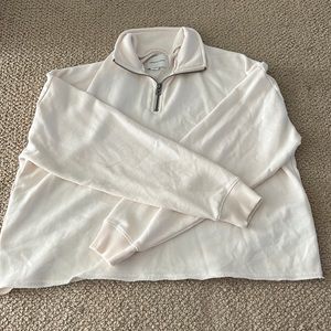 American Eagle white quarter zip